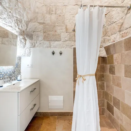 Trullo 4*