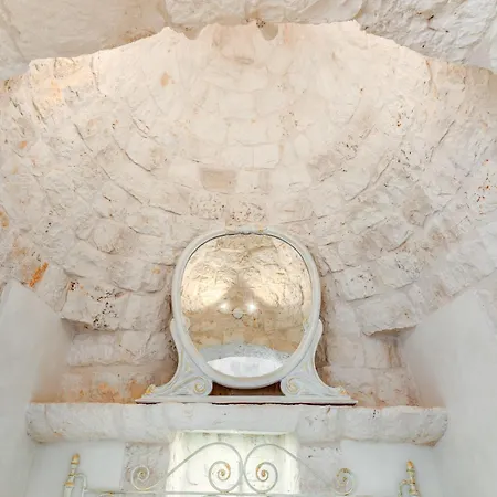 בית הארחה Trullo אוסטוני