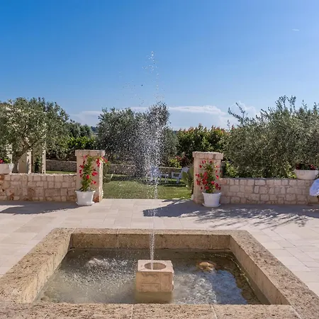 Trullo אוסטוני