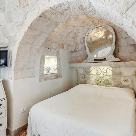 Trullo אוסטוני